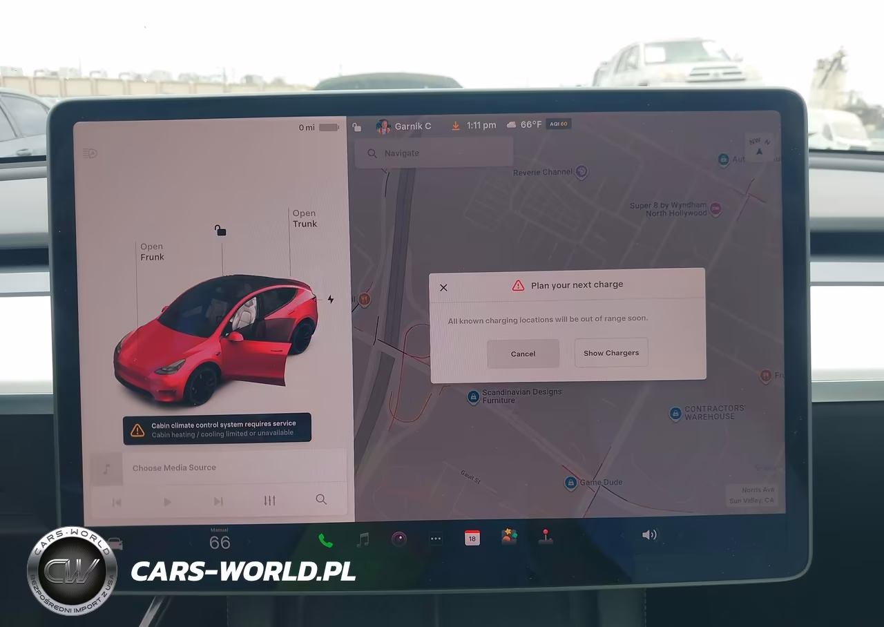 2021 Tesla Model Y VIN:5YJYGDEF4MF211647 - 18
