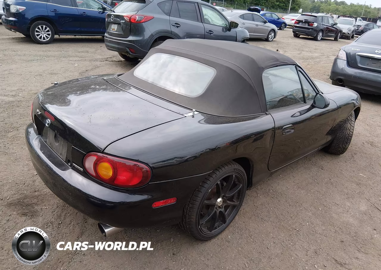 1999 Mazda Mx-5 Miata Leather-Leather Pkg-Popular Equip-Sport-Touring-Touring Pkg VIN:JM1NB3533X0106442 - 4