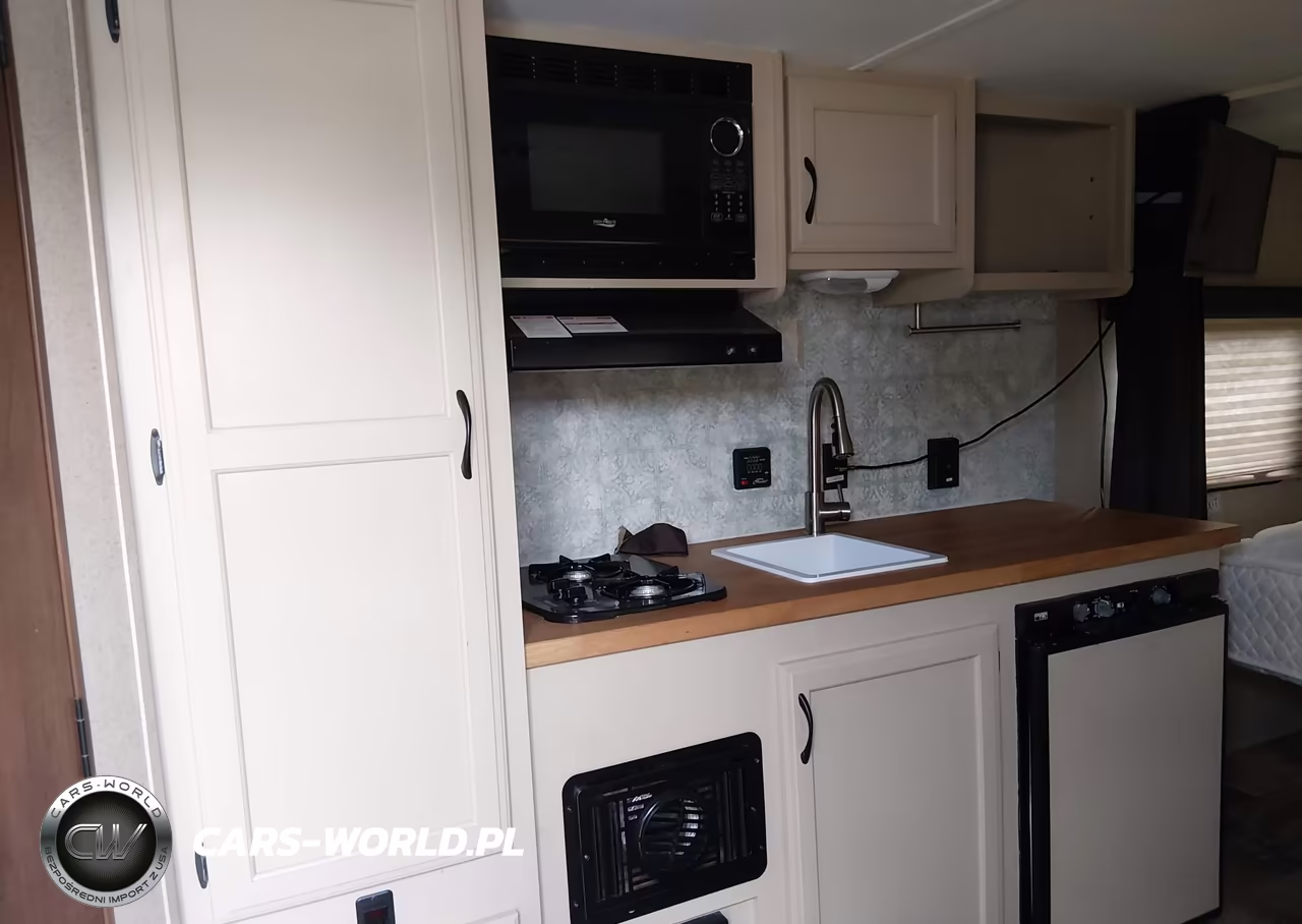 2016 Jayco Camper VIN:1UJBJOAJOG17A0372 - 10