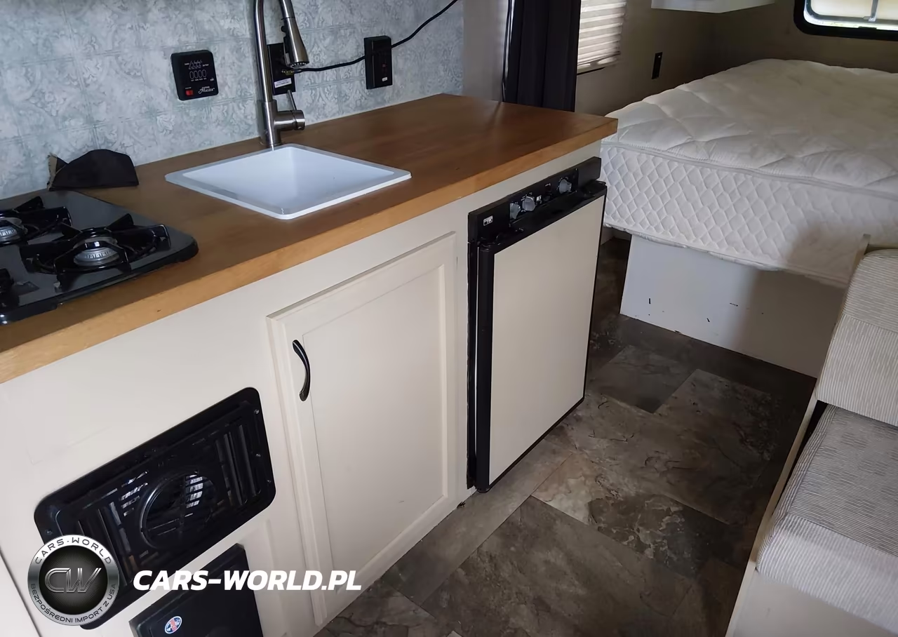 2016 Jayco Camper VIN:1UJBJOAJOG17A0372 - 17