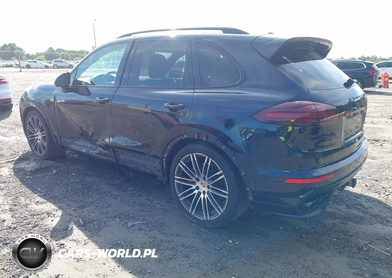 2017 Porsche Cayenne Gts VIN:WP1AD2A27HLA82225 - 3