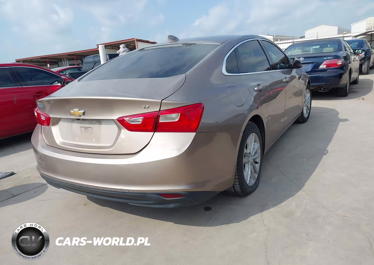 2018 Chevrolet Malibu Lt VIN:1G1ZD5ST3JF229991 - 4