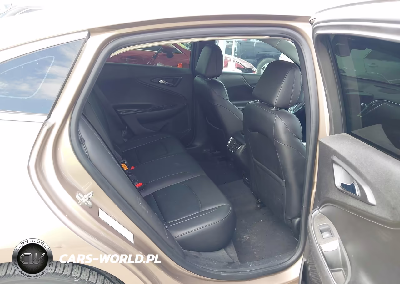 2018 Chevrolet Malibu Lt VIN:1G1ZD5ST3JF229991 - 8