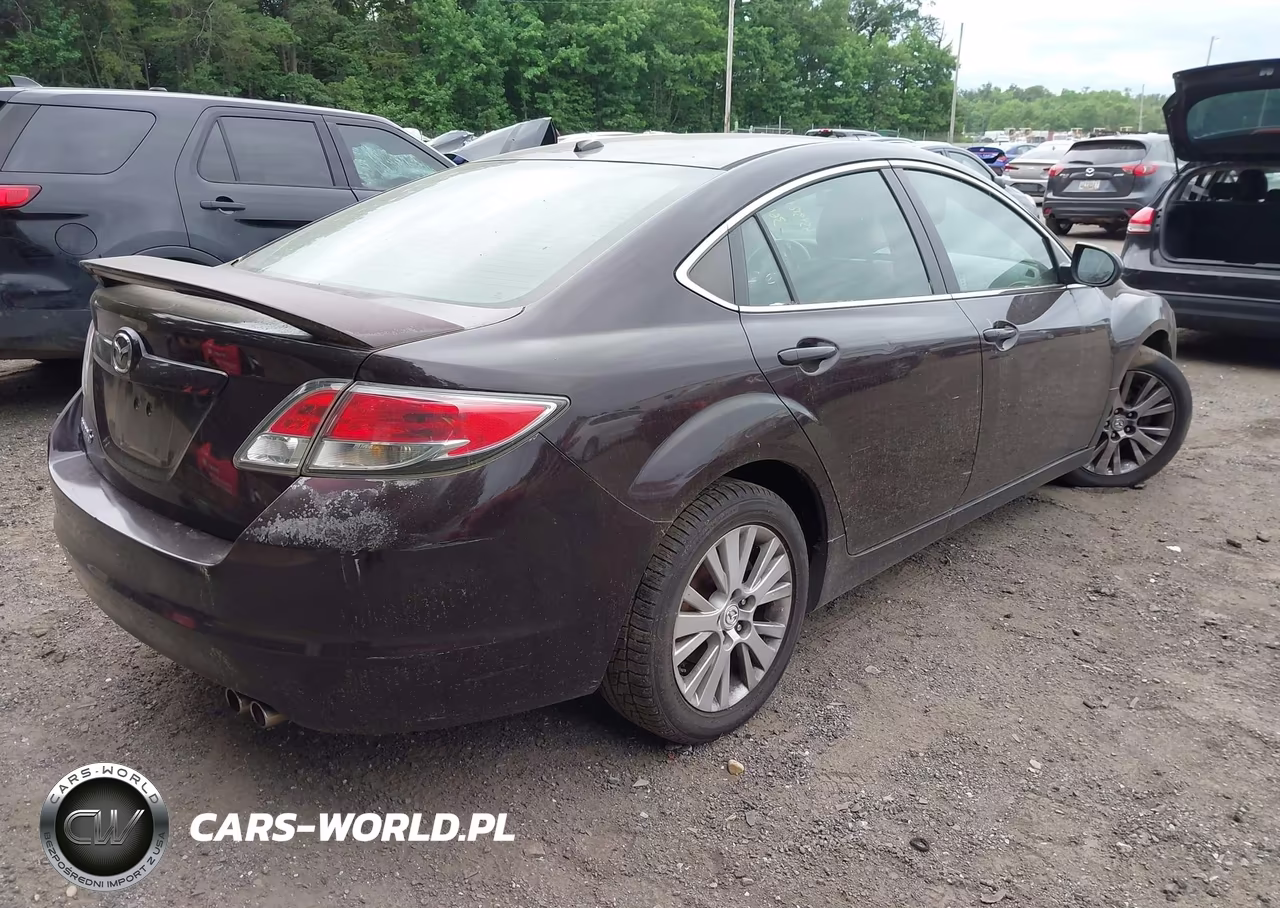 2009 Mazda Mazda6 I Touring VIN:1YVHP82A495M39795 - 4