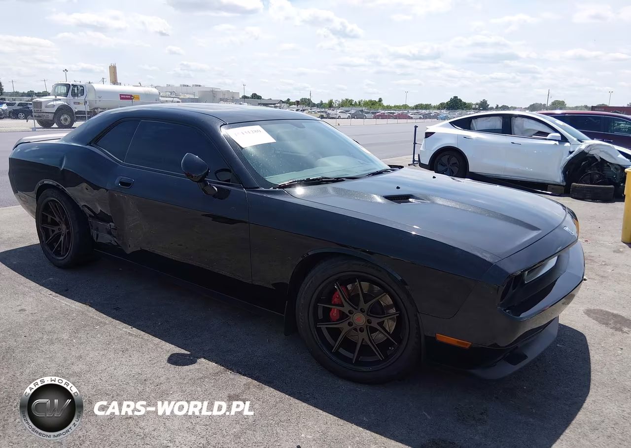 2009 Dodge Challenger Srt8