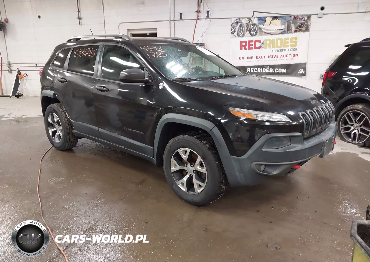 2015 Jeep Cherokee Trailhawk – zdjęcie 1 z 16