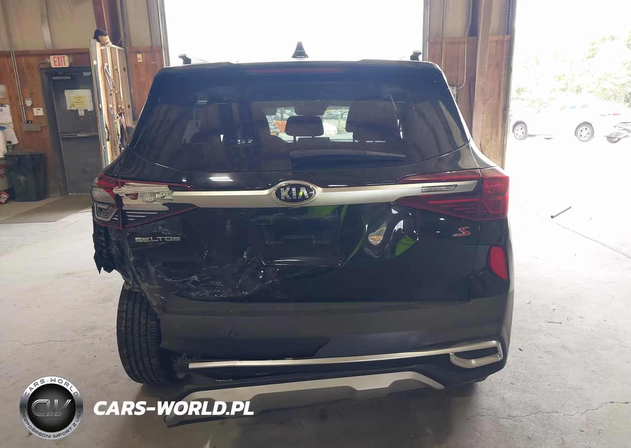 2021 Kia Seltos S VIN:KNDEUCAA7M7185602 - 16
