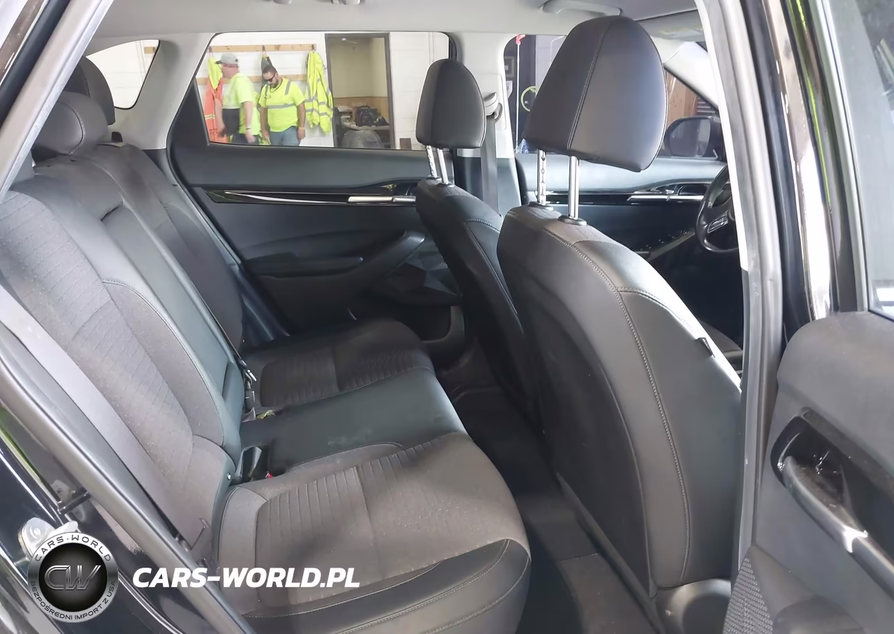 2021 Kia Seltos S VIN:KNDEUCAA7M7185602 - 8