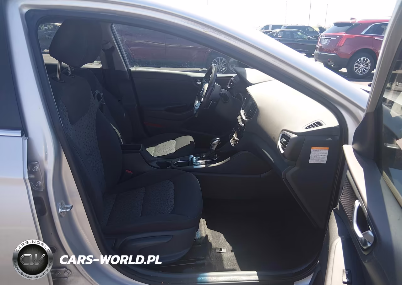 2019 Hyundai Ioniq Hybrid Sel VIN:KMHC75LC3KU139719 - 5