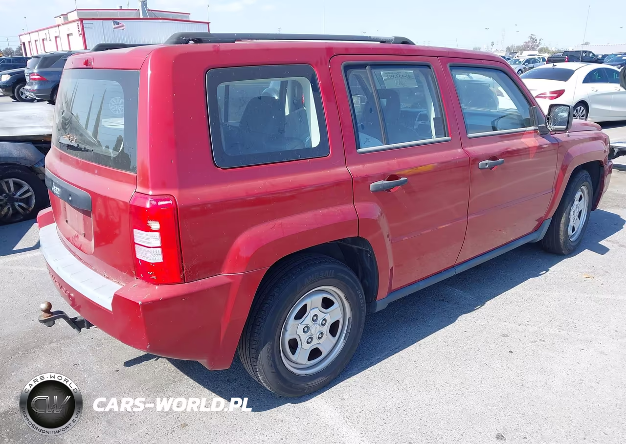 2008 Jeep Patriot Sport VIN:1J8FT28W08D706226 - 4