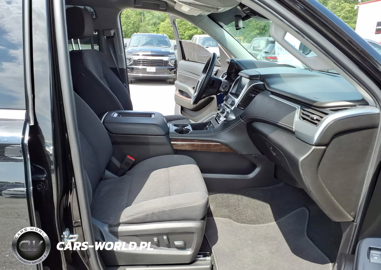 2018 Chevrolet Suburban Ls VIN:1GNSKGKC3JR346440 - 5