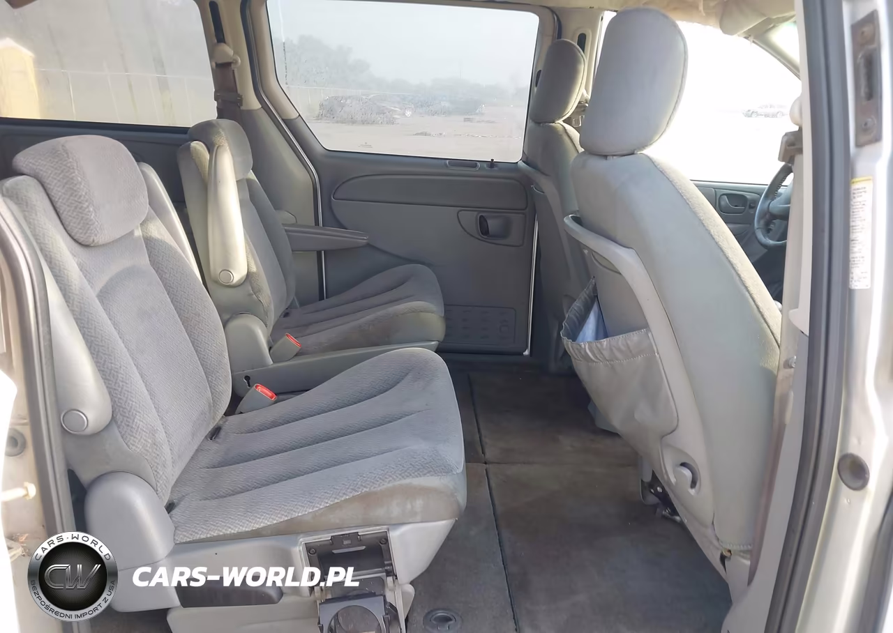 2005 Dodge Caravan Sxt VIN:2D4GP44L65R462813 - 8