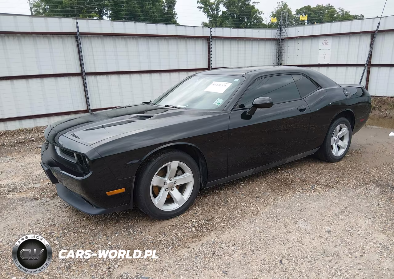 2013 Dodge Challenger Sxt VIN:2C3CDYAG4DH688070 - 2