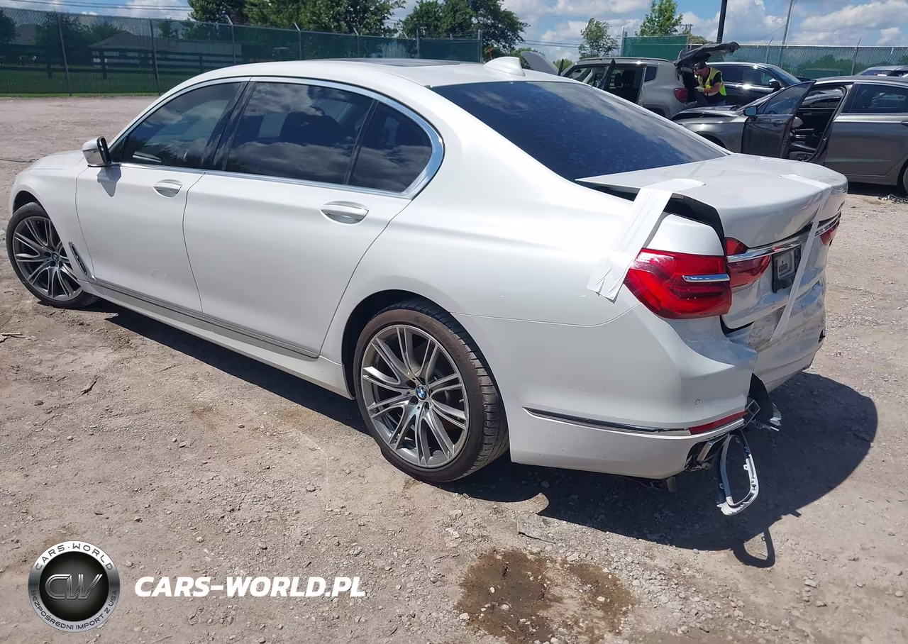 2017 BMW 740I VIN:WBA7E2C55HG740470 - 3