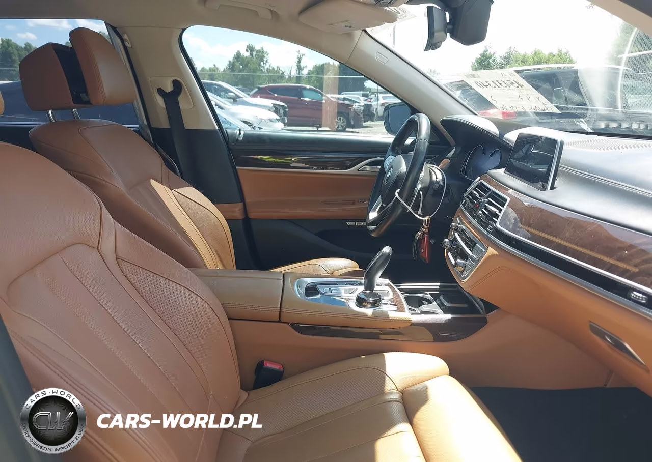 2017 BMW 740I VIN:WBA7E2C55HG740470 - 5