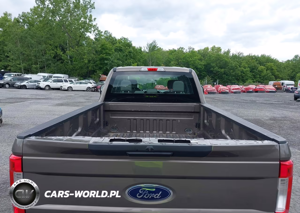 2019 Ford F-250 King Ranch-Lariat-Platinum-Xl-Xlt VIN:1FT7W2B66KEF41151 - 6