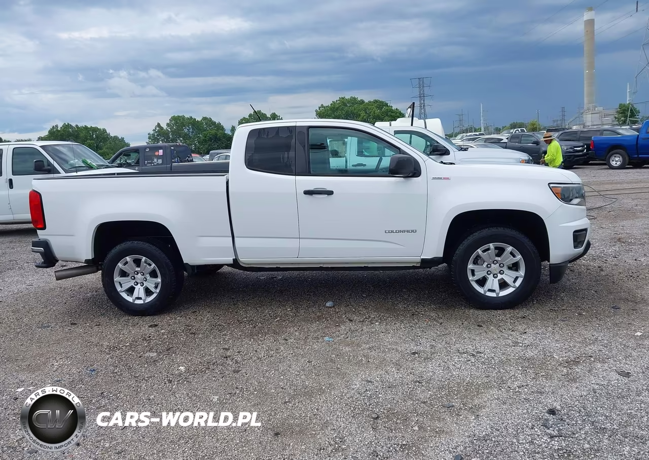2018 Chevrolet Colorado 2Wd Work Truck VIN:1GCHSBE12J1105225 - 13