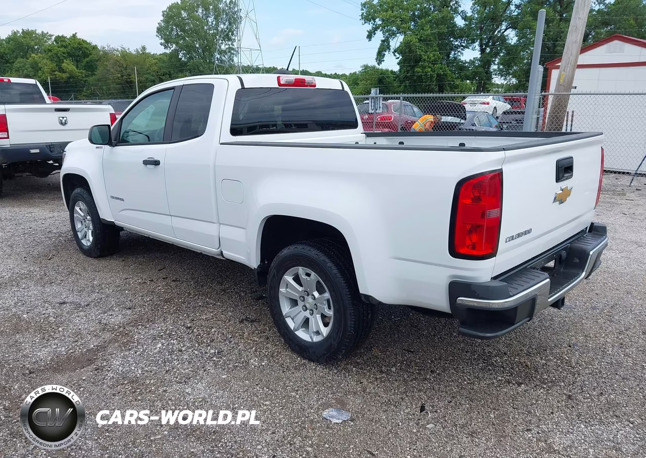 2018 Chevrolet Colorado 2Wd Work Truck VIN:1GCHSBE12J1105225 - 3
