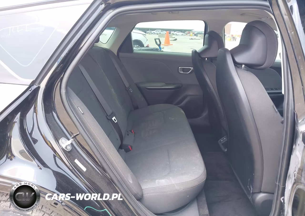 2025 Kia K4 Lxs VIN:3KPFT4DEXSE111146 - 8