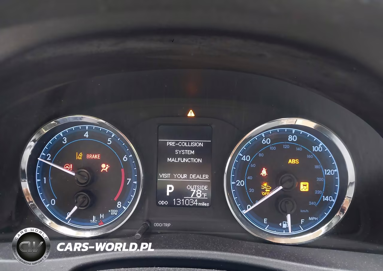 2017 Toyota Corolla Le VIN:2T1BURHE8HC785757 - 7
