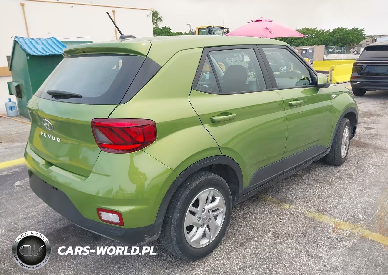 2023 Hyundai Venue Se VIN:KMHRB8A34PU213945 - 4