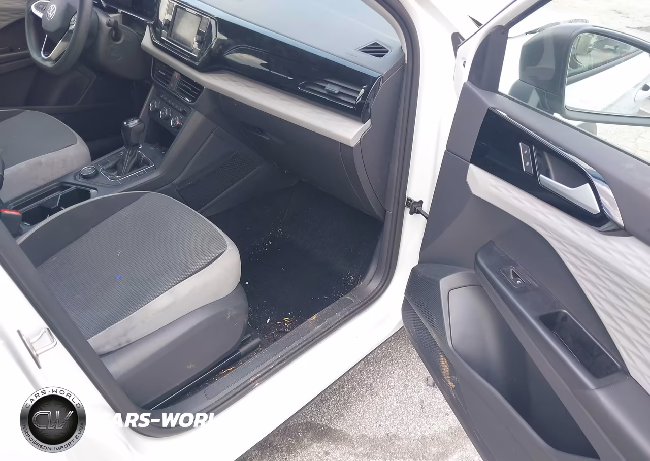 2022 Volkswagen Taos 1.5T S VIN:3VVAX7B23NM057533 - 5