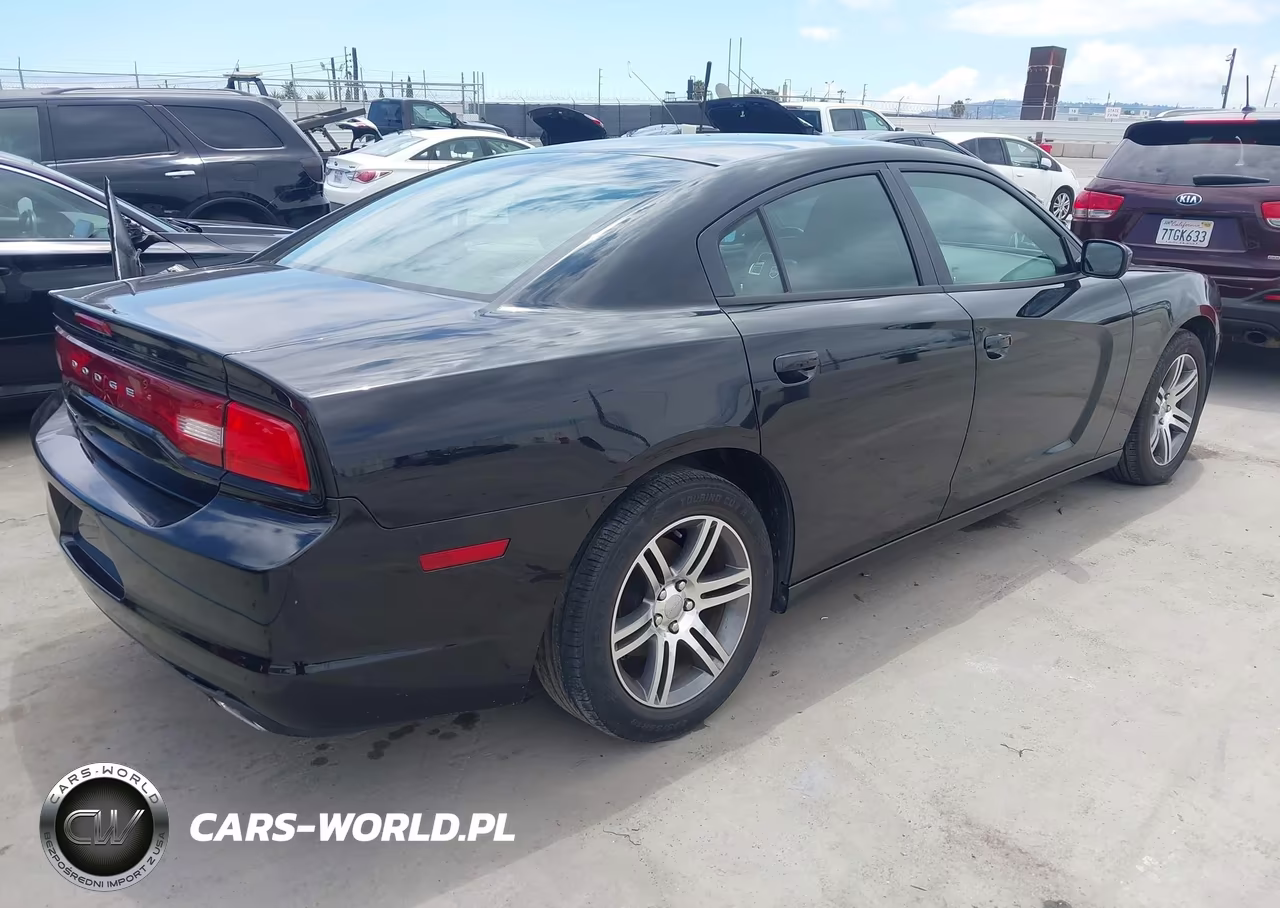 2014 Dodge Charger Se VIN:2C3CDXBG4EH324886 - 4