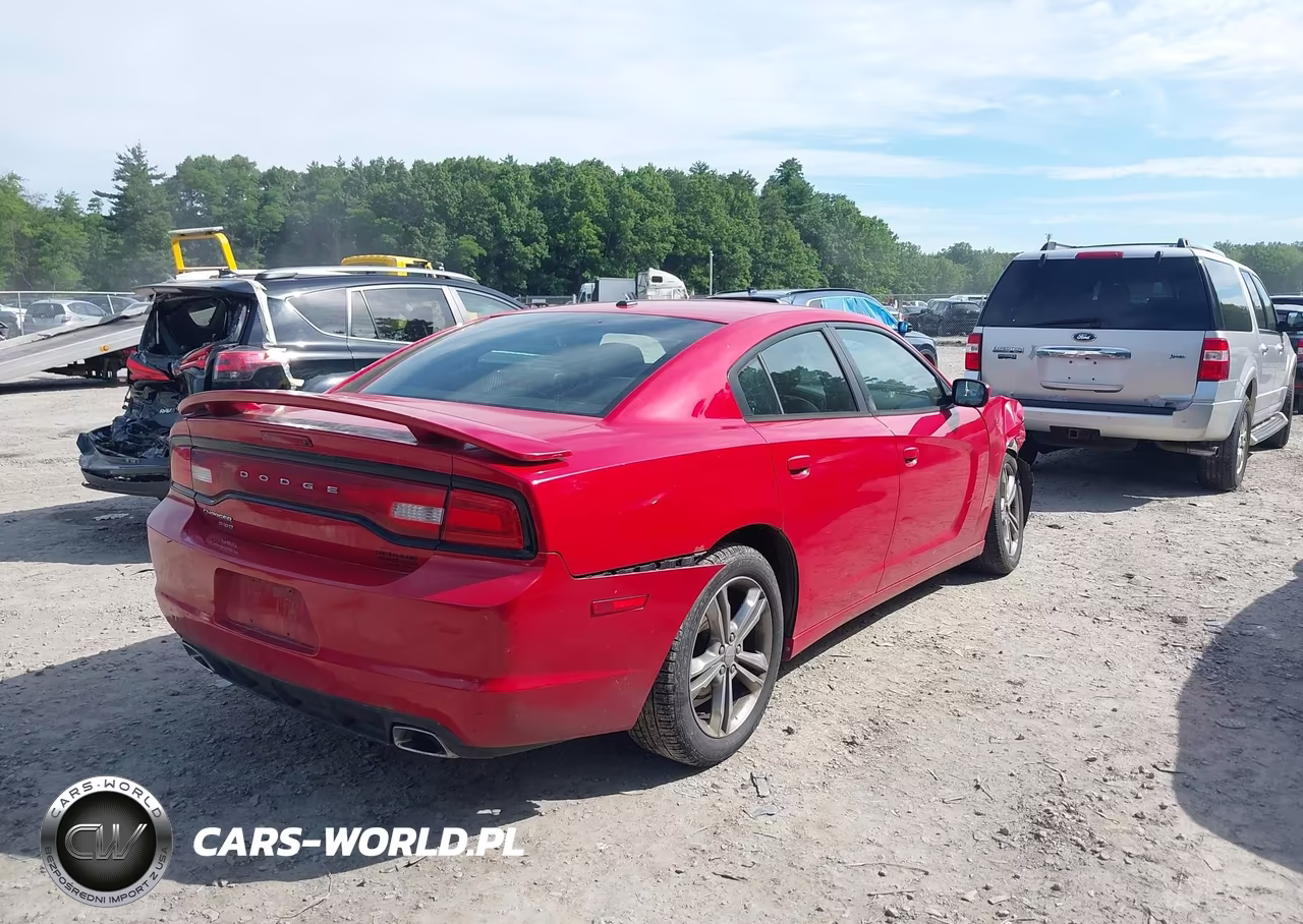 2013 Dodge Charger Sxt Plus VIN:2C3CDXJG6DH528654 - 4