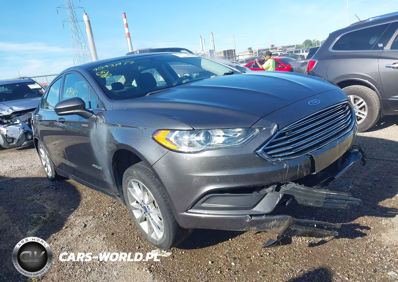 2017 Ford Fusion Hybrid Se – zdjęcie 1 z 17
