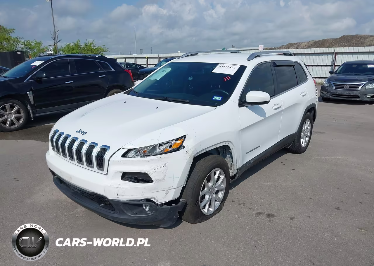 2016 Jeep Cherokee Latitude VIN:1C4PJMCS3GW279385 - 2