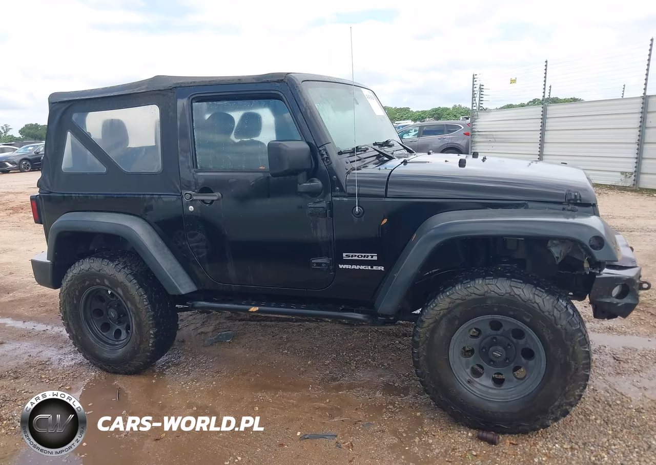 2015 Jeep Wrangler Sport VIN:1C4AJWAG8FL608226 - 13