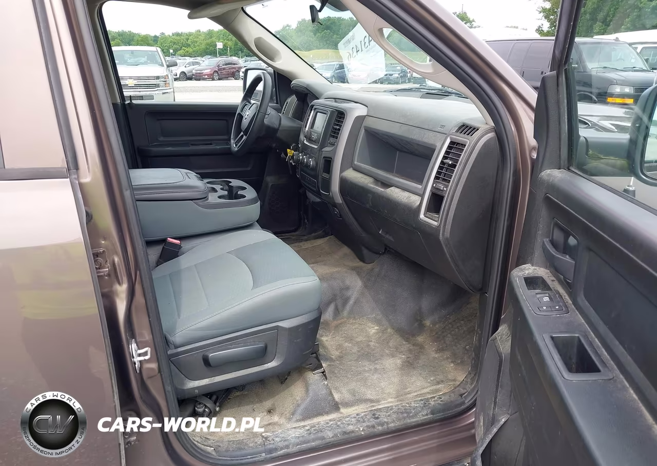 2019 Ram 1500 Classic Tradesman 4X4 5'7 Box VIN:1C6RR7KG0KS521833 - 5