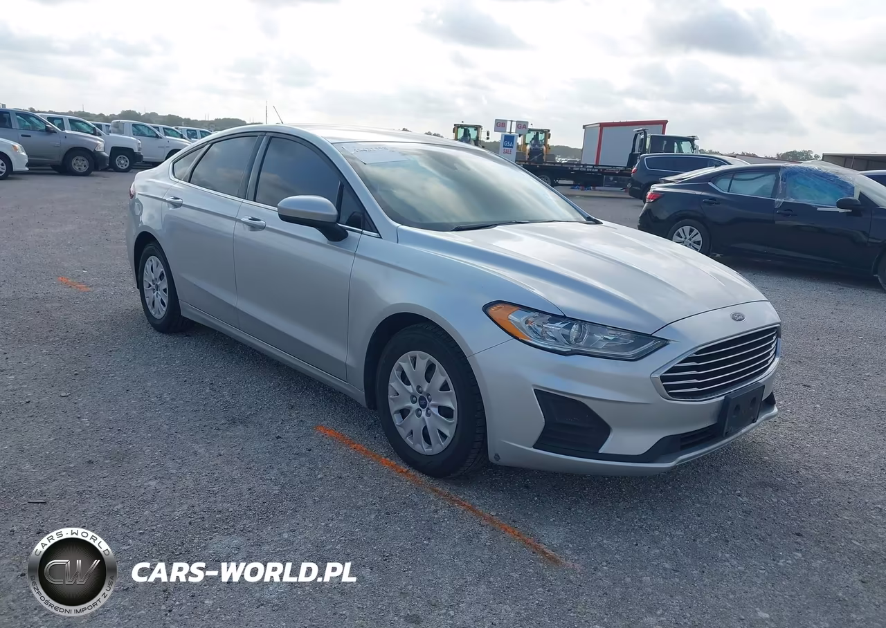 2019 Ford Fusion S – zdjęcie 1 z 16