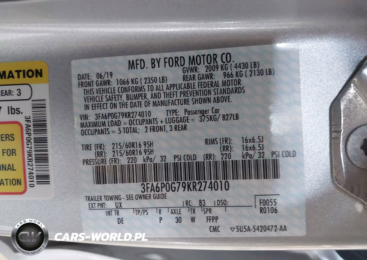 2019 Ford Fusion S VIN:3FA6P0G79KR274010 - 9