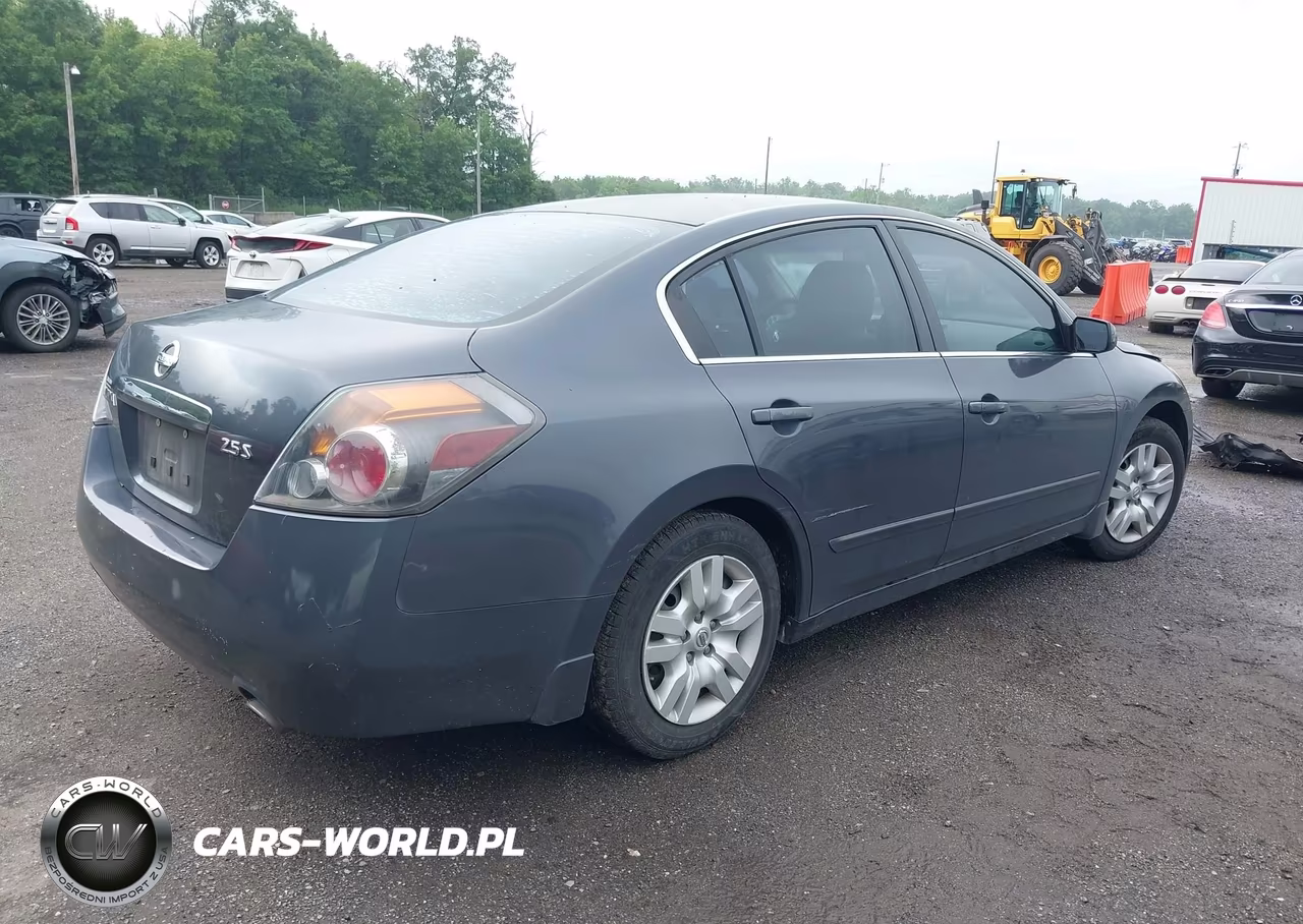 2009 Nissan Altima 2.5 S VIN:1N4AL21E09C169261 - 4