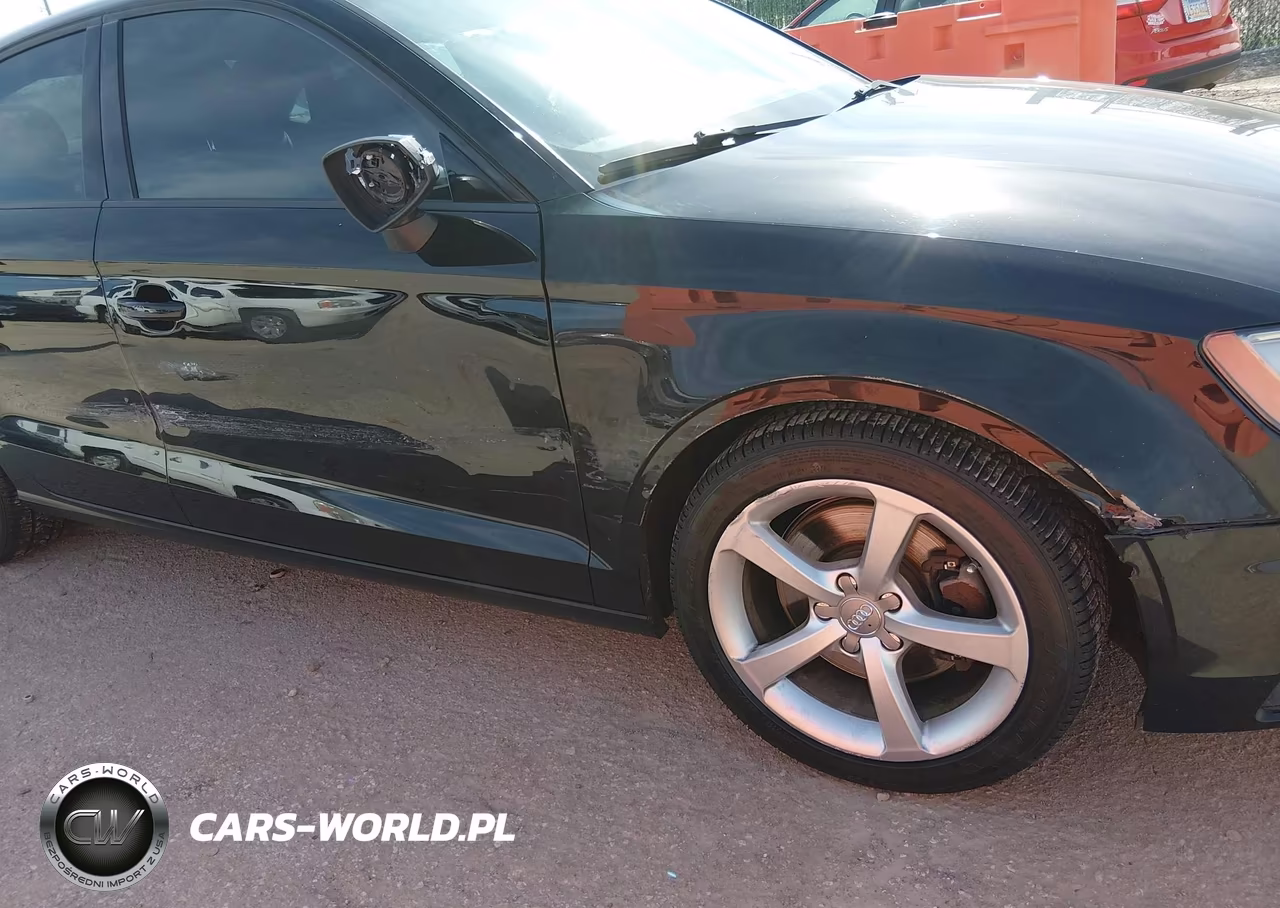 2016 Audi A3 2.0T Premium VIN:WAUB8GFF5G1022387 - 6