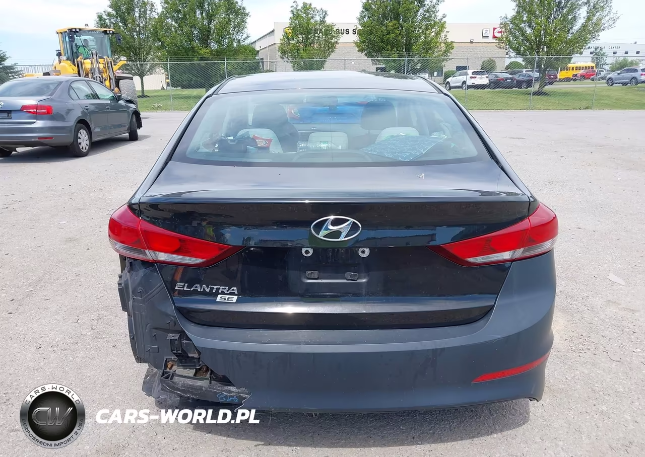 2018 Hyundai Elantra Se VIN:5NPD74LF7JH261599 - 16