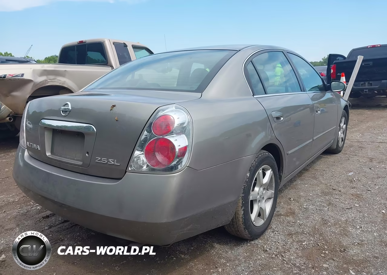 2005 Nissan Altima 2.5 S VIN:1N4AL11D25C330575 - 4