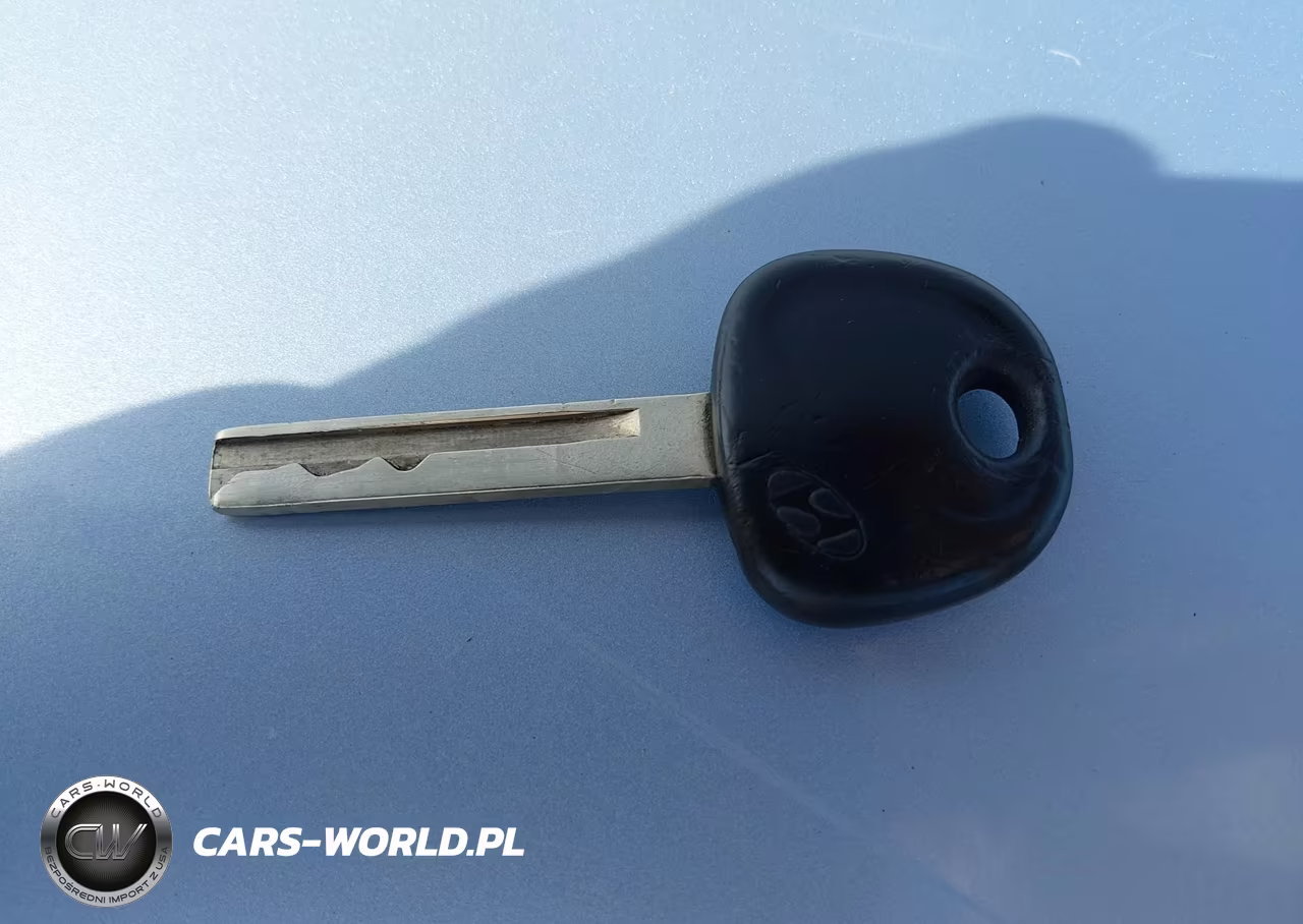 2013 Hyundai Accent Gls VIN:KMHCT4AE0DU560276 - 11