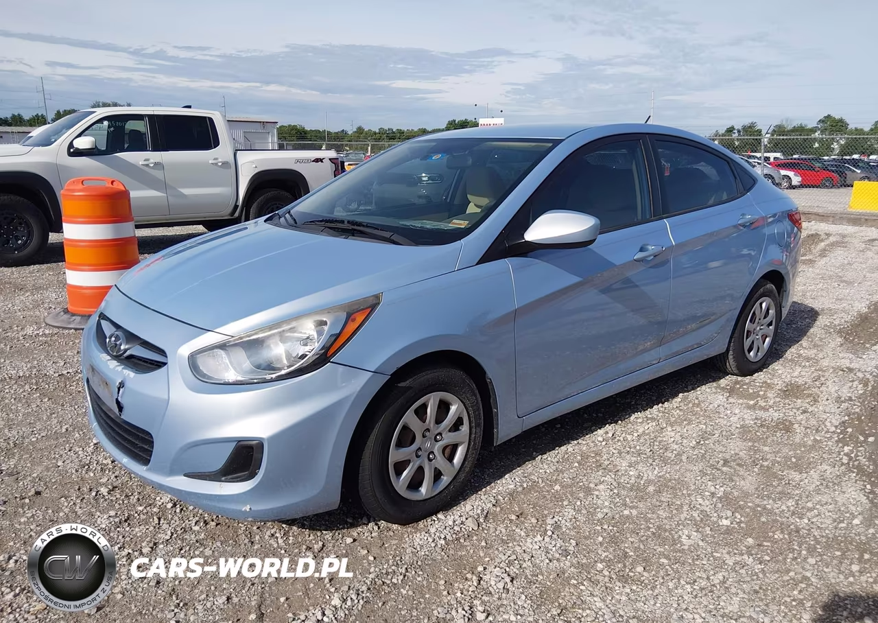 2013 Hyundai Accent Gls VIN:KMHCT4AE0DU560276 - 2