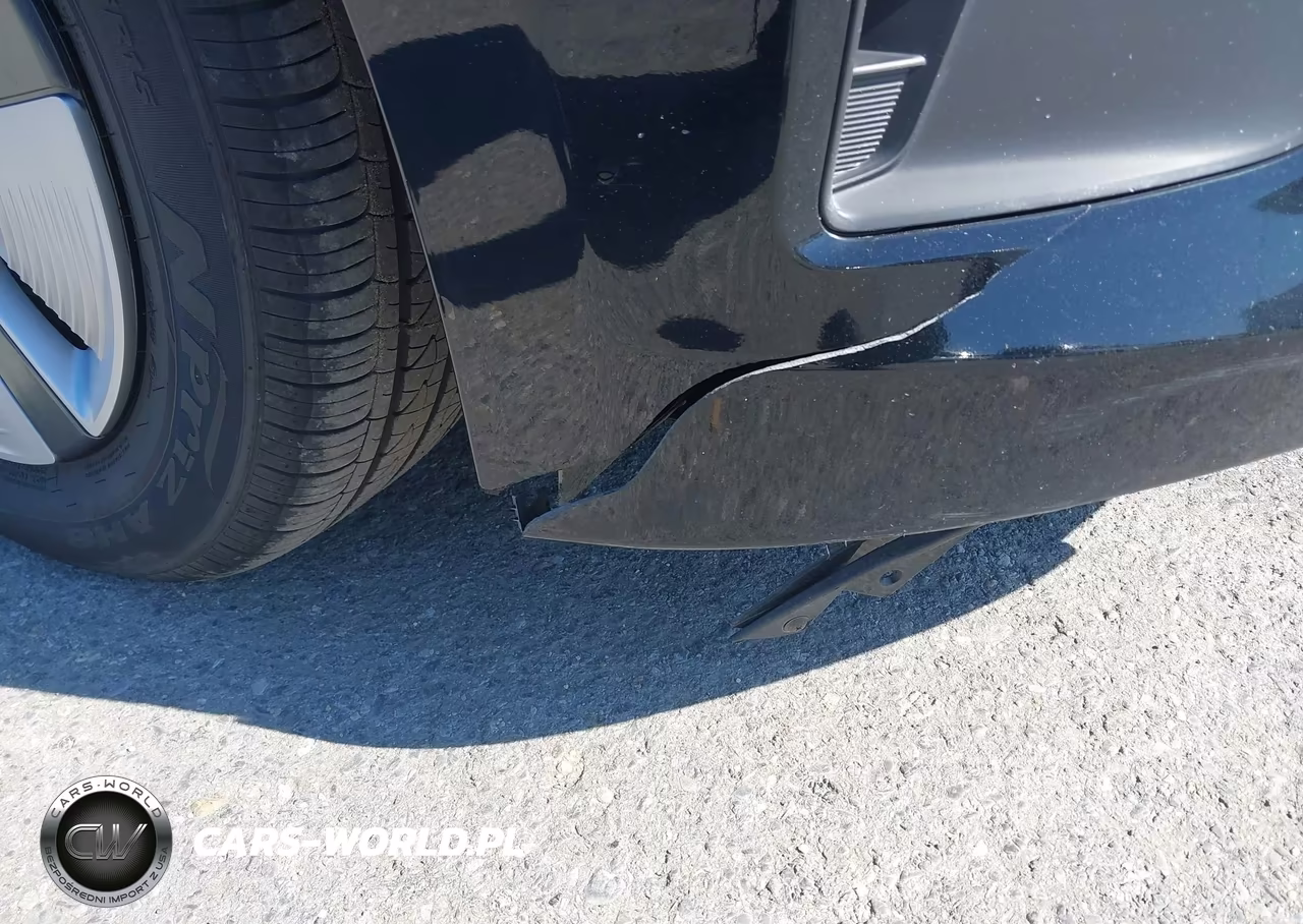 2018 Hyundai Ioniq Hybrid Blue VIN:KMHC65LC6JU076570 - 15