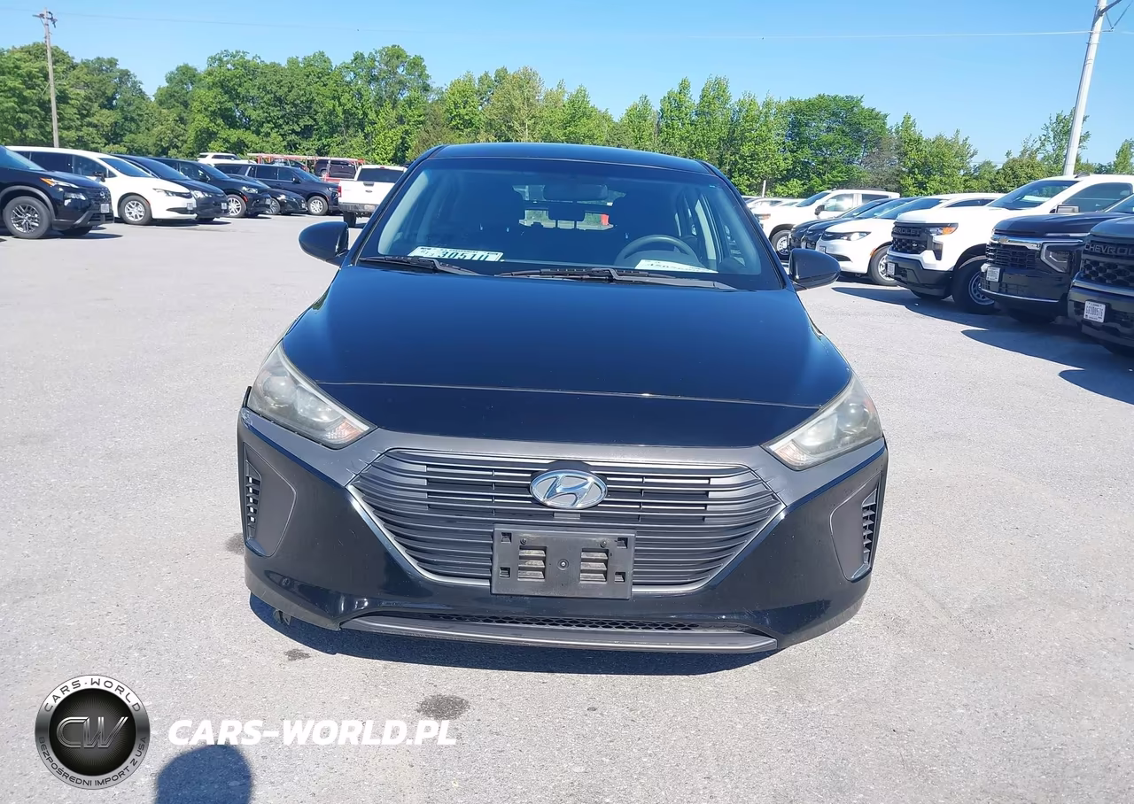 2018 Hyundai Ioniq Hybrid Blue VIN:KMHC65LC6JU076570 - 16
