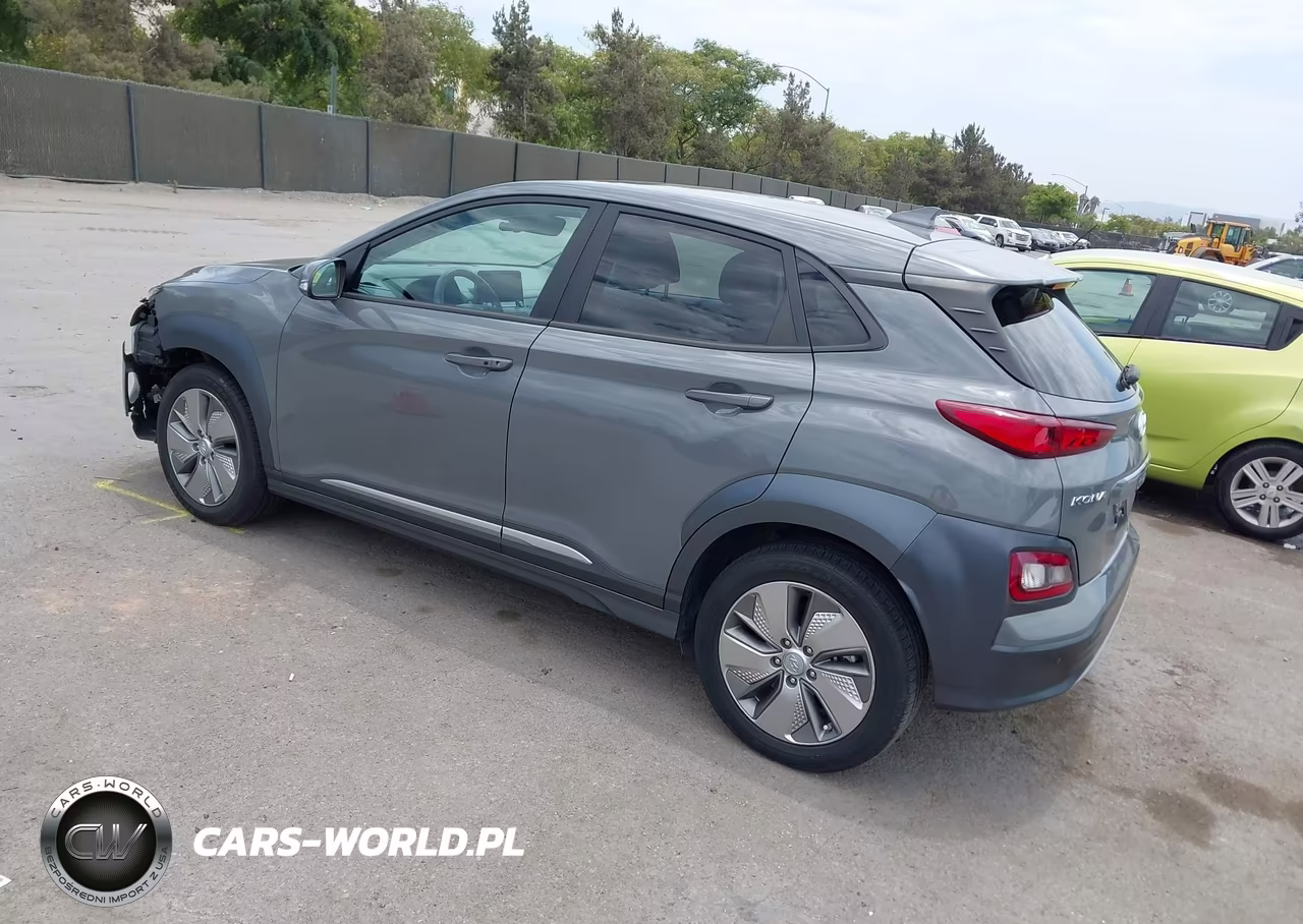 2021 Hyundai Kona Electric Ultimate VIN:KM8K53AG1MU131570 - 3
