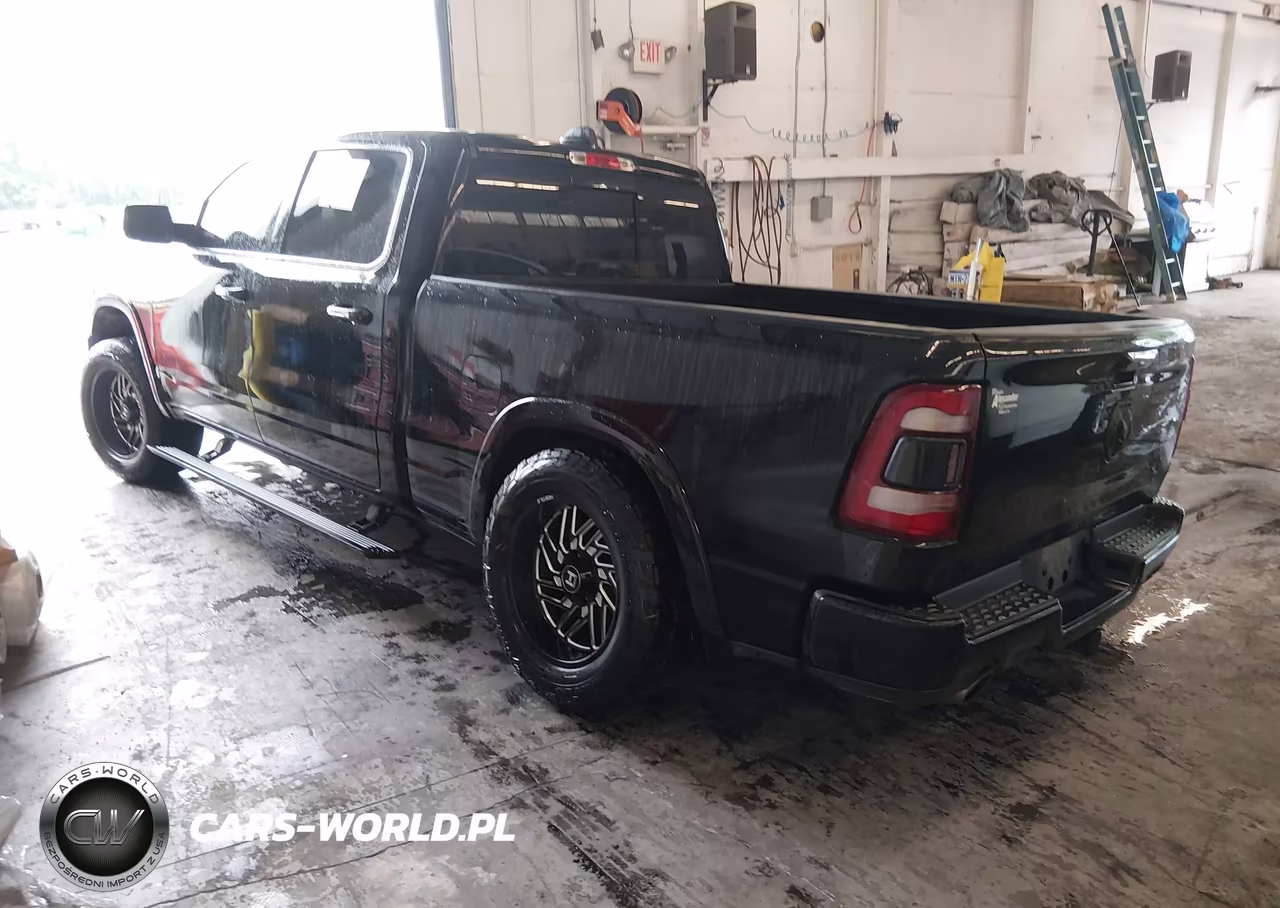 2019 Ram 1500 Limited 4X4 6'4 Box VIN:1C6SRFPT0KN774344 - 3