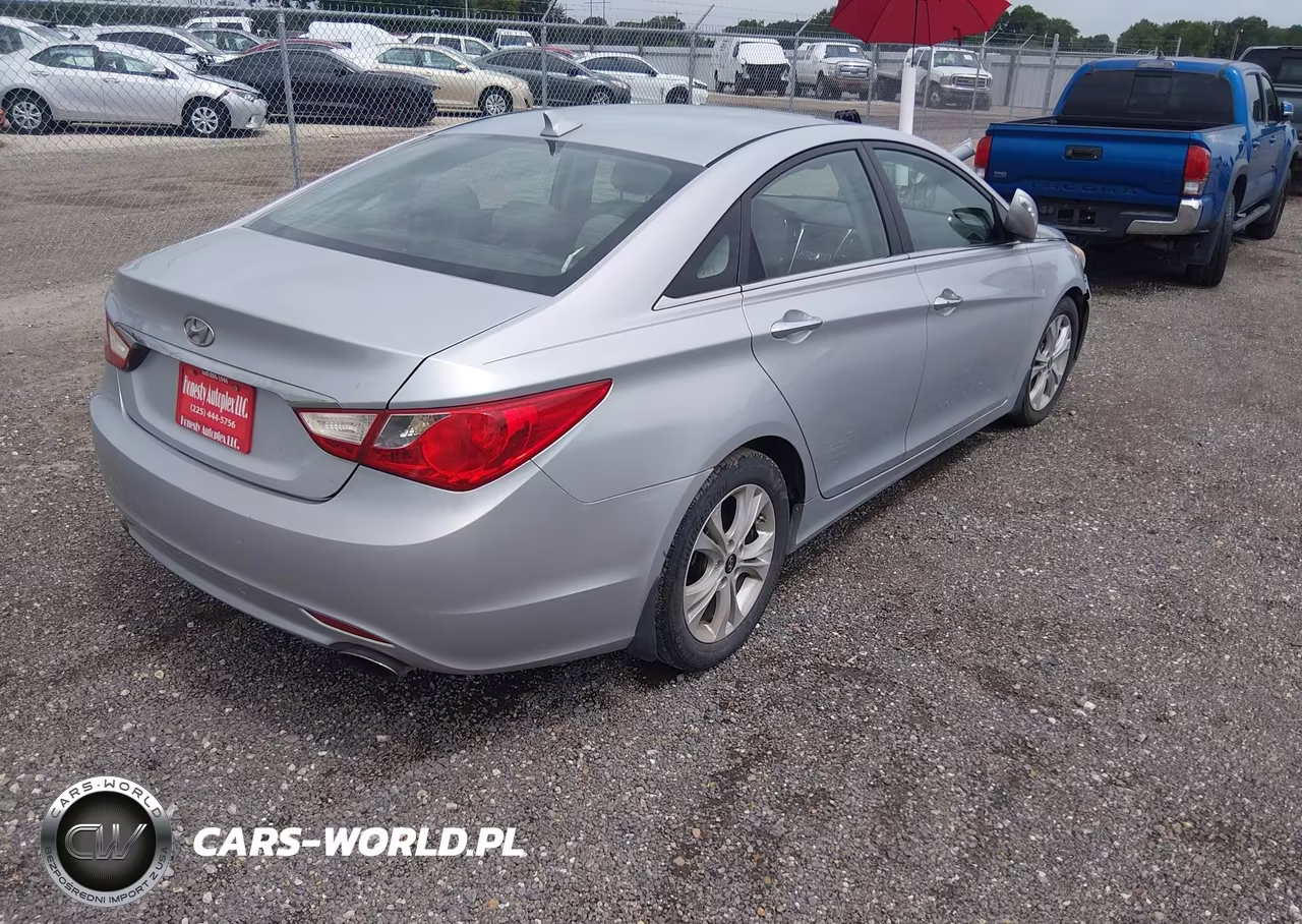 2011 Hyundai Sonata Limited 2.0T VIN:5NPEC4AB4BH303132 - 4