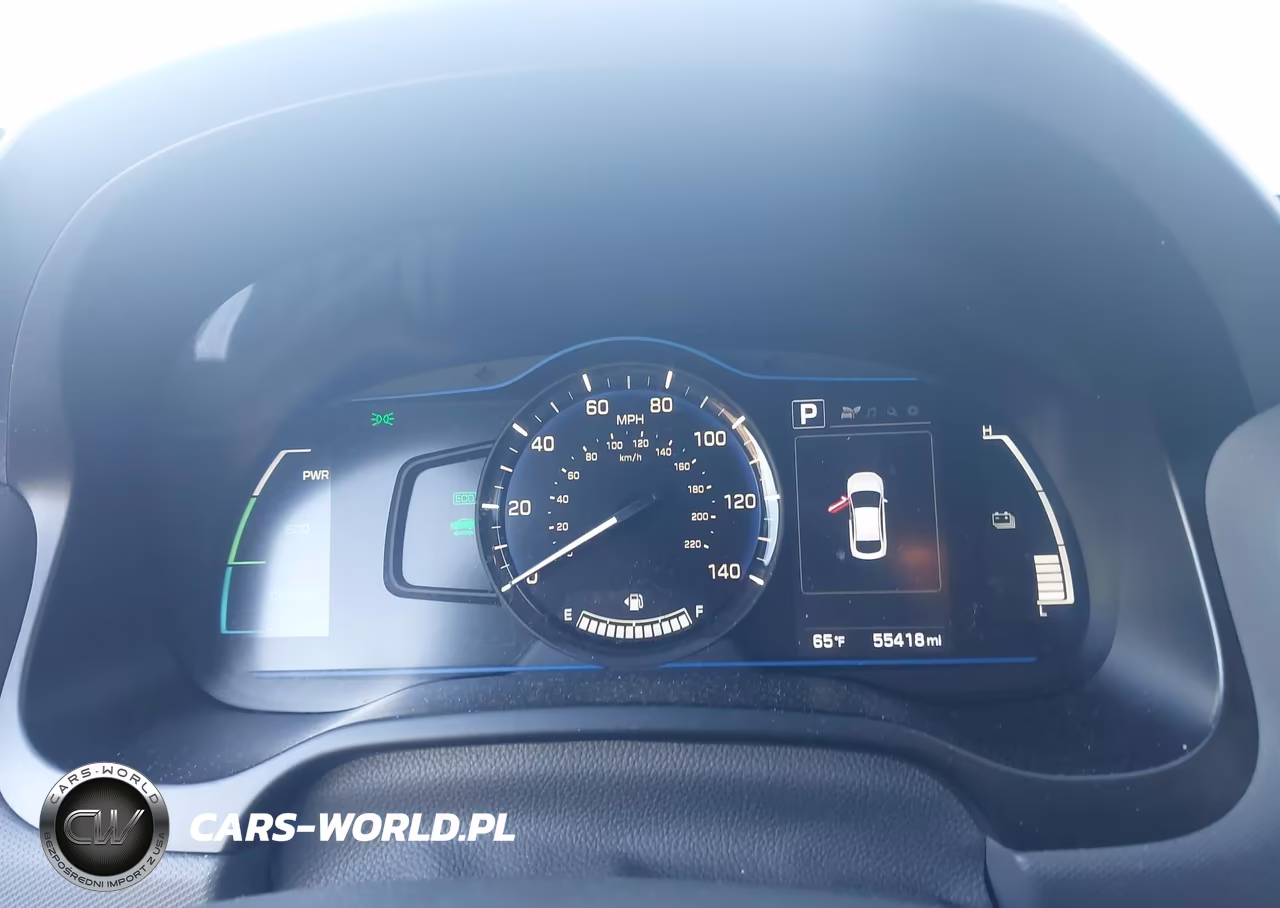 2019 Hyundai Ioniq Hybrid Blue VIN:KMHC65LC6KU106877 - 7