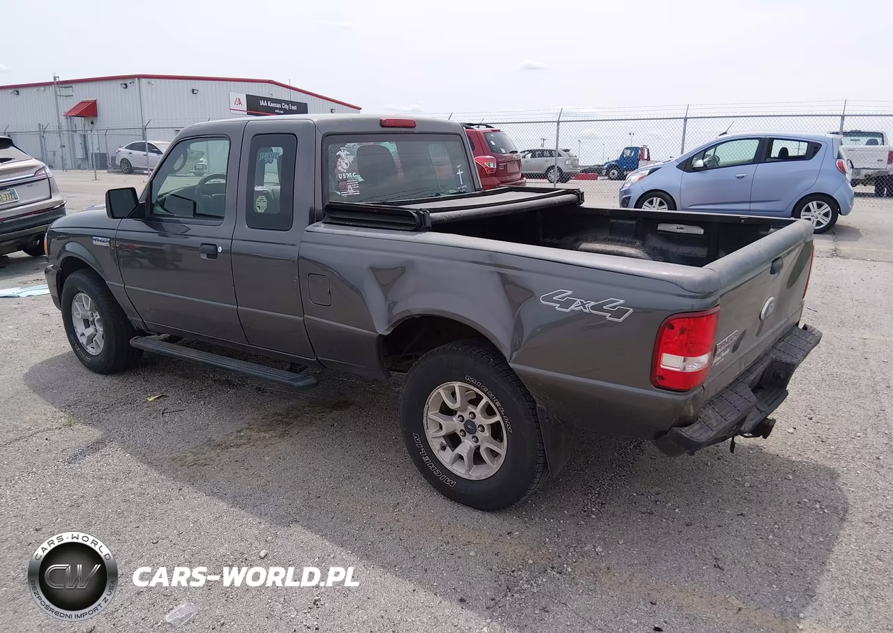 2011 Ford Ranger Super Cab VIN:1FTLR4FE1BPA30860 - 3