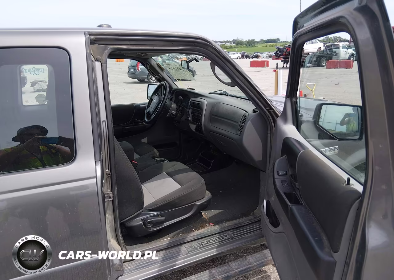 2011 Ford Ranger Super Cab VIN:1FTLR4FE1BPA30860 - 5