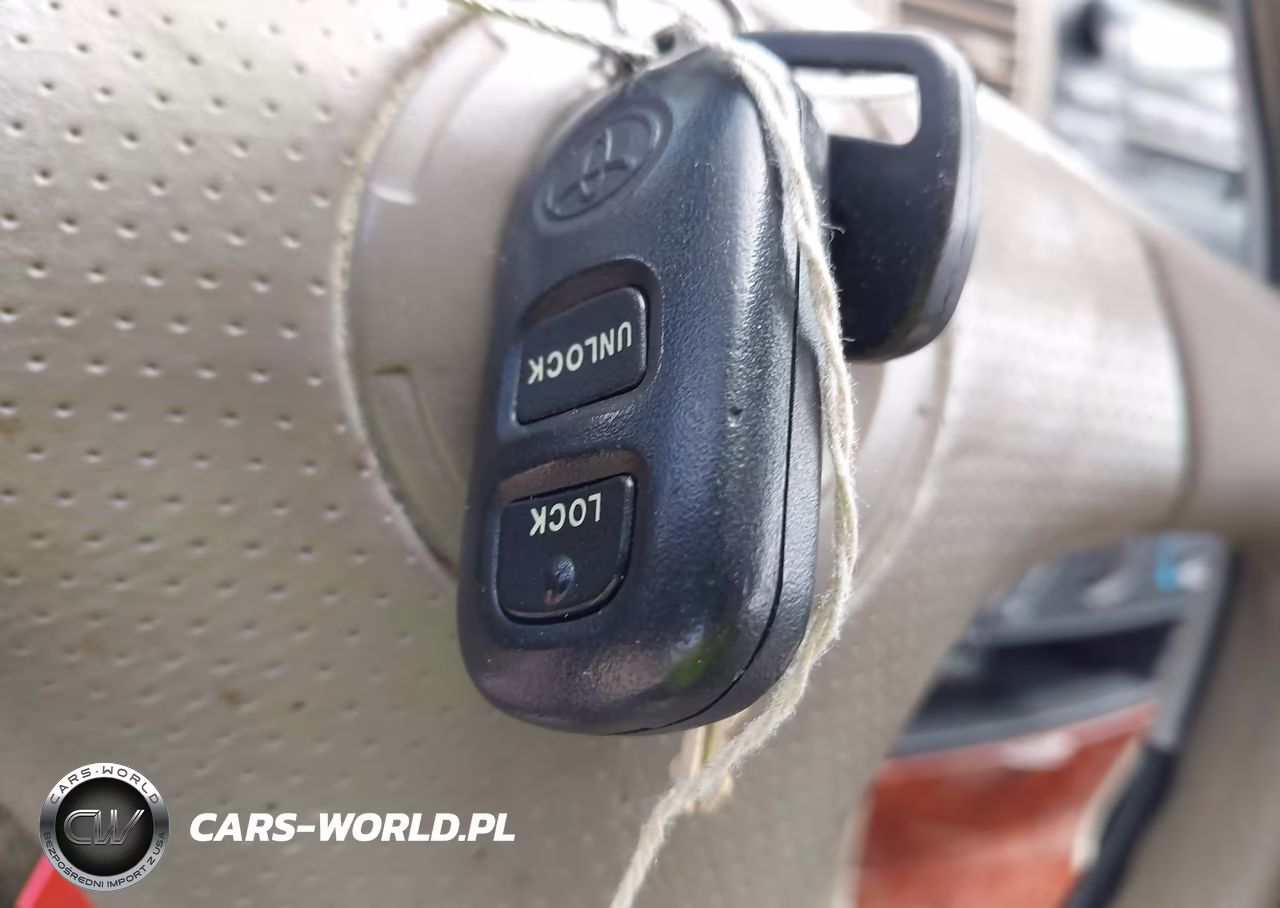 2004 Toyota Corolla Le VIN:1NXBR32EX4Z315696 - 11