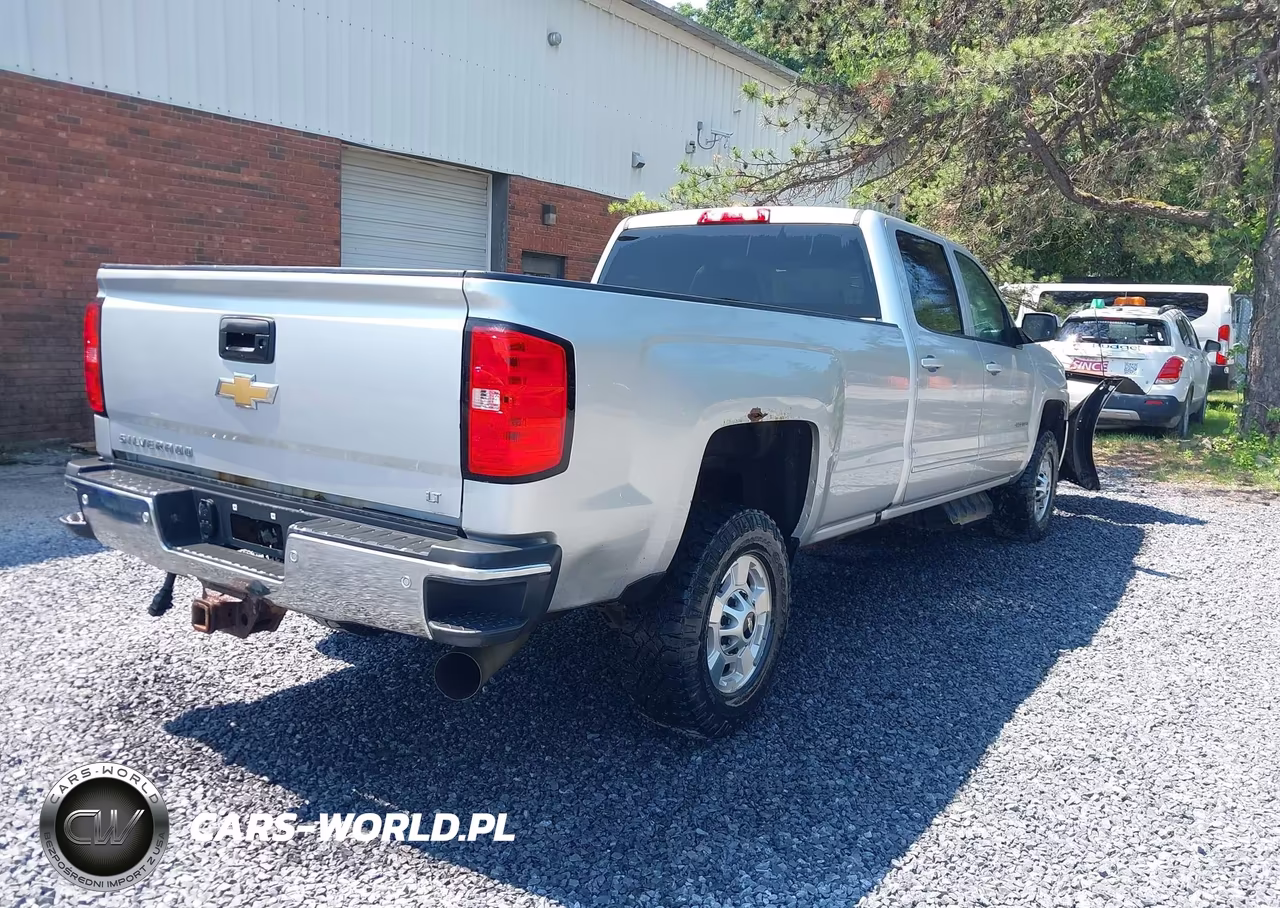 2018 Chevrolet Silverado 2500Hd Lt VIN:1GC1KVEY0JF119949 - 4